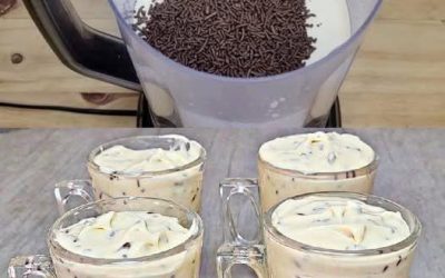Desert delicios din 2 ingrediente: doar amestecați, congelați și gata!