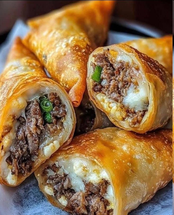 Rulouri de ou cu brânză și friptură
