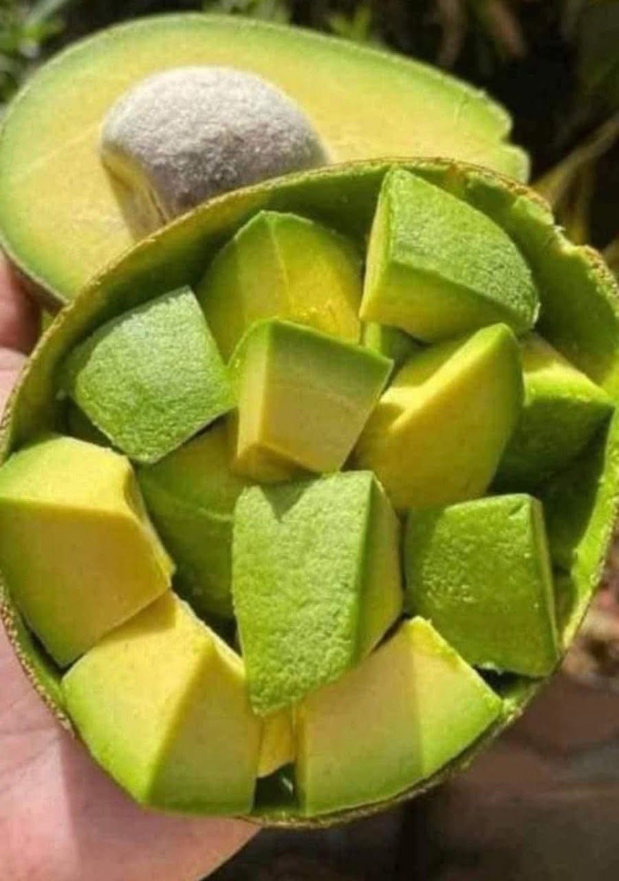 Medicii dezvăluie că consumul de avocado provoacă… Afișează mai mult